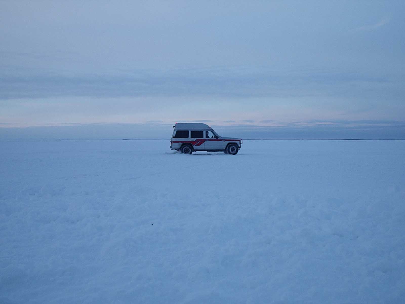 http://toyotacover.50megs.com/Jaatie/P3080027.jpg